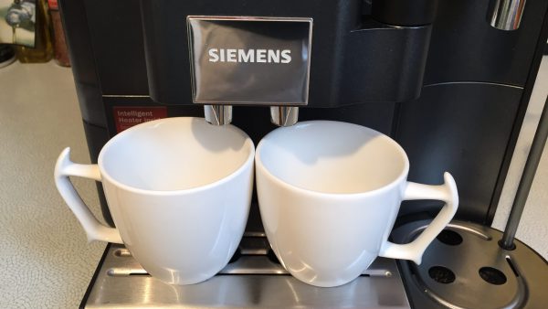 Kaffeevollautomat Siemens EQ 7 zwei Tassen