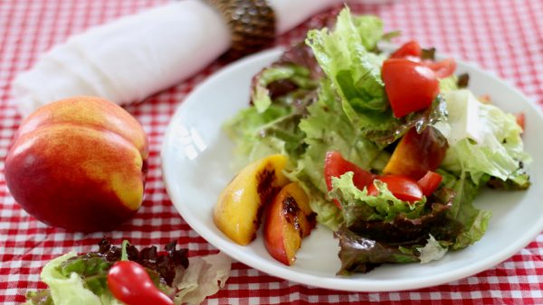 Salat-mit-Nektarinen